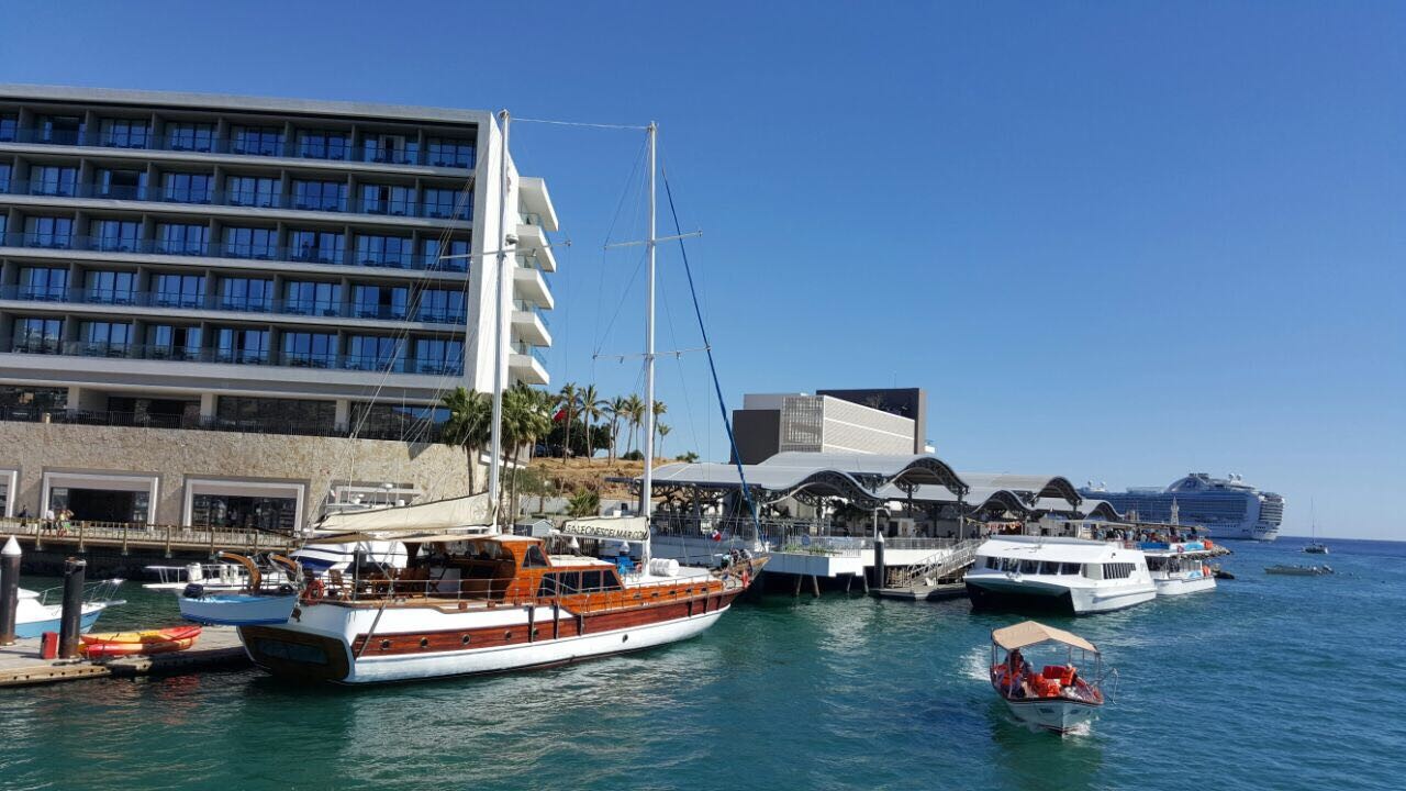 74' Luxury Sailing Boat