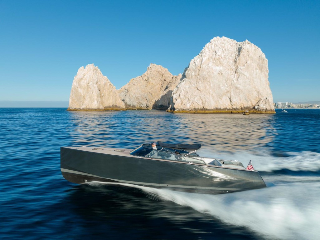 40' Vandutch Yacht NEW