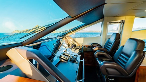 80ft Sunseeker Luxury Yacht